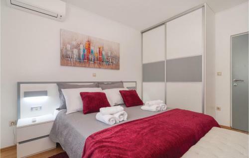 Three-bedroom Holiday Home In Seoca