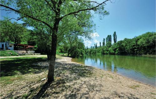 Three-bedroom Holiday Home In Seoca