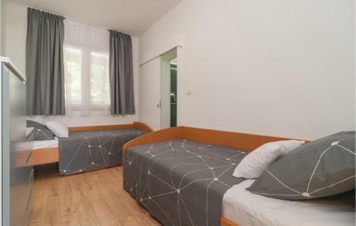 Three-bedroom Holiday Home In Seoca