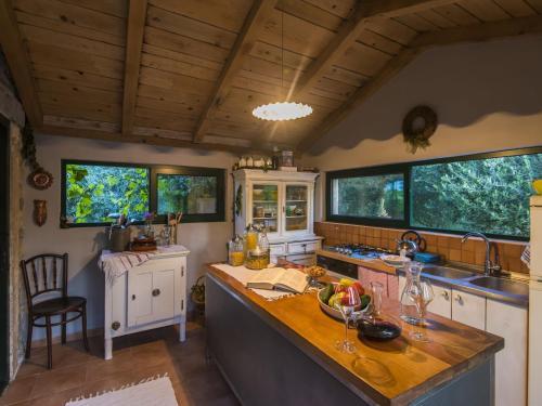 Charming Holiday Home In Sopot Near The Lake