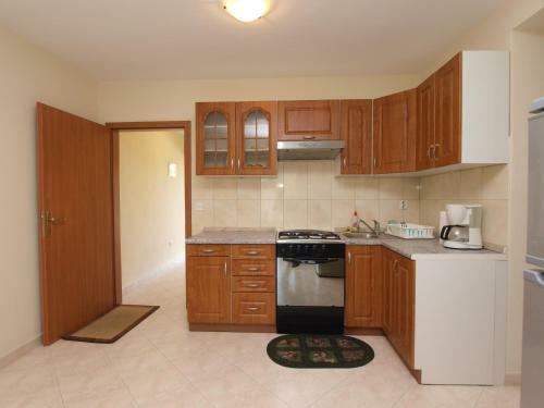 Apartments Sumber 1094