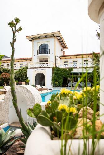 Hostal Vila Pontica