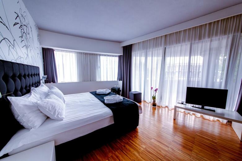 Sarroglia Hotel