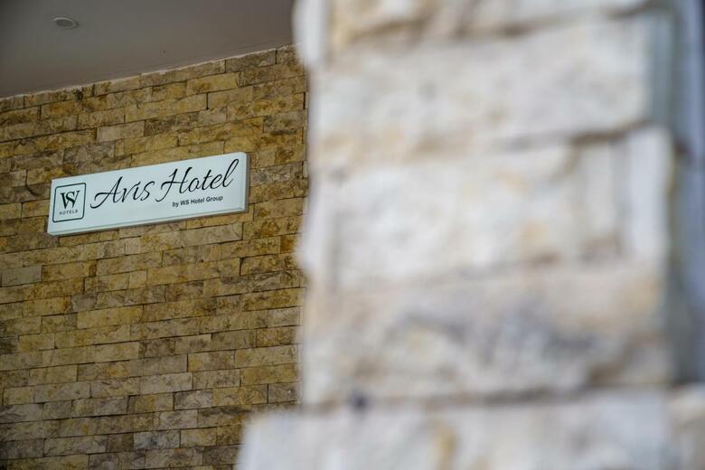 Avis Boutique Hotel