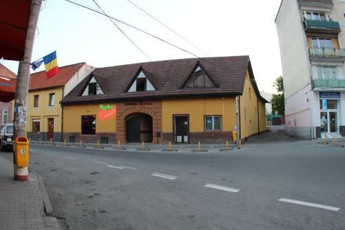 Hostal Pensiunea Blanca