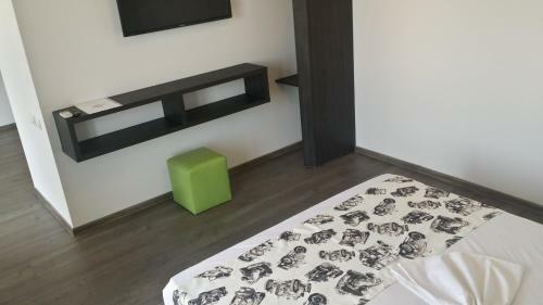 Hostal Anacris Guesthouse