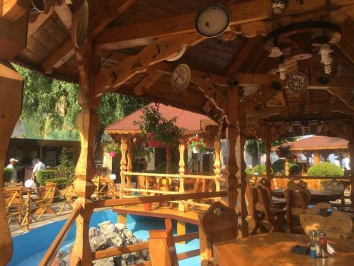 Hotel Poienita