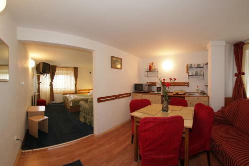 Hostal Vila Cristina