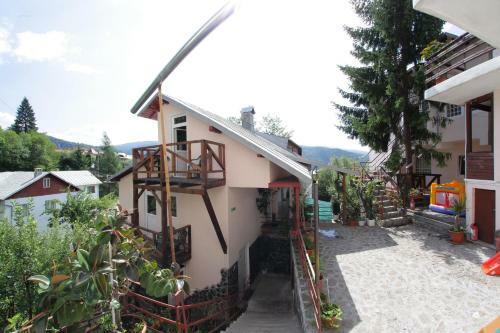 Hostal Vila Cristina