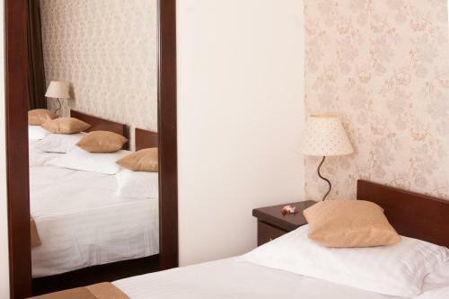 Hotel Complex Mona