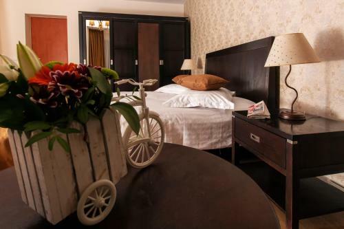 Hotel Complex Mona