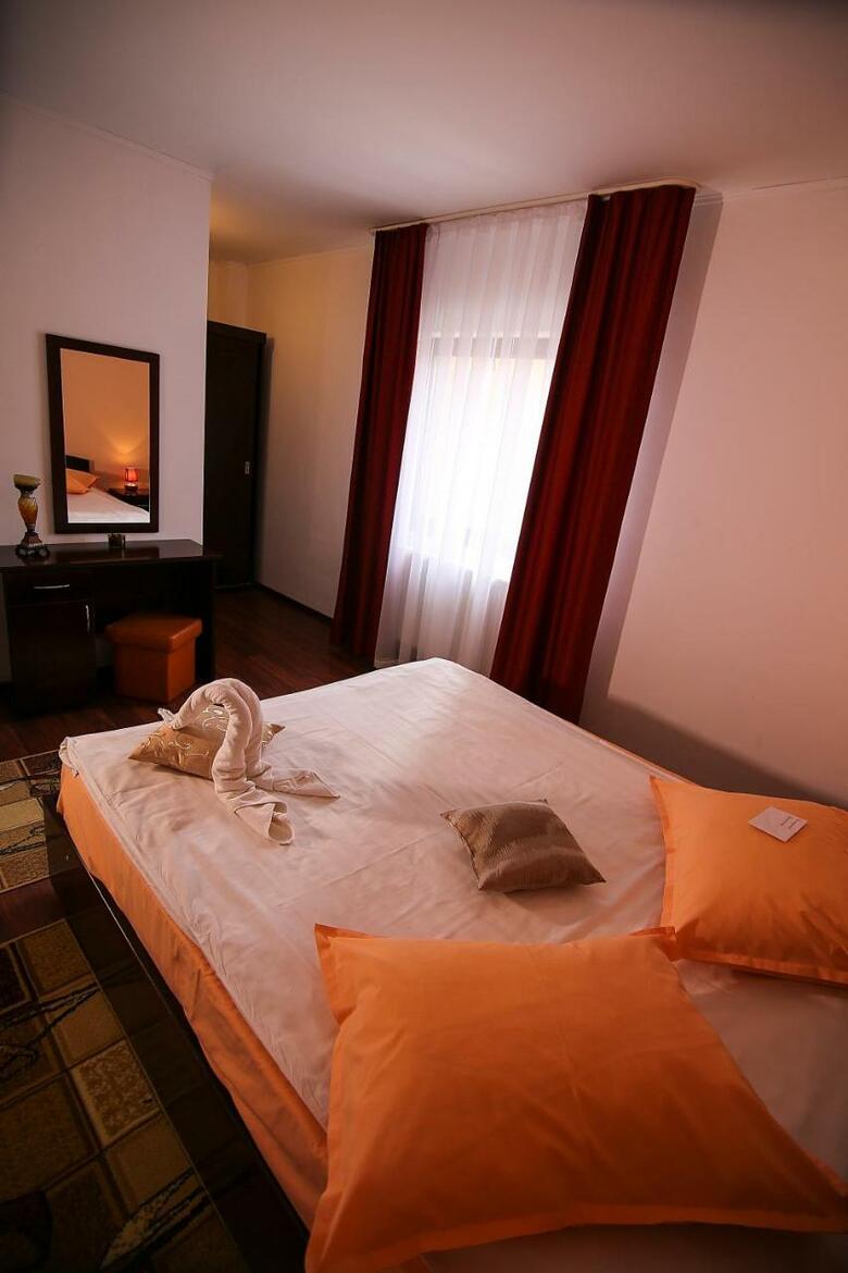Ciric Hotel