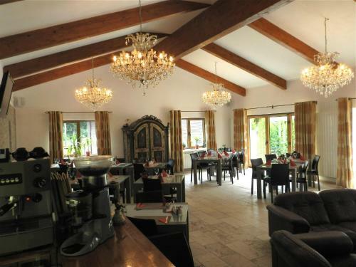 Hostal Villa Ermitage