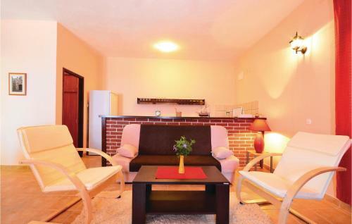 Holiday Home Mali Iz 40