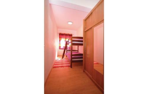 Holiday Home Mali Iz 40