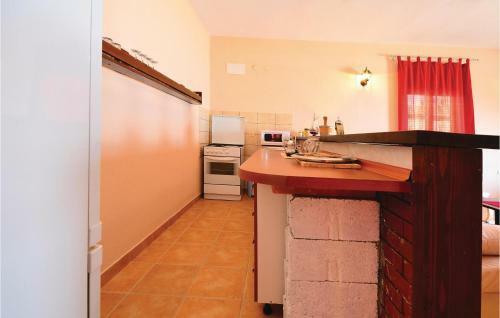 Holiday Home Mali Iz 40