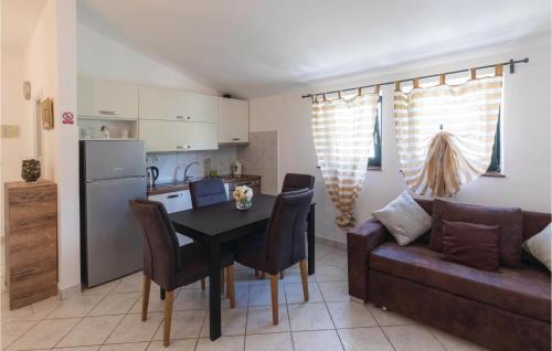 One-bedroom Apartment In Klek