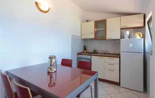 One-bedroom Apartment In Klek