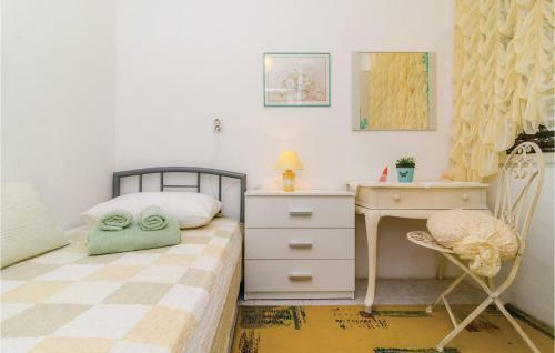 Two-bedroom Apartment In Klek