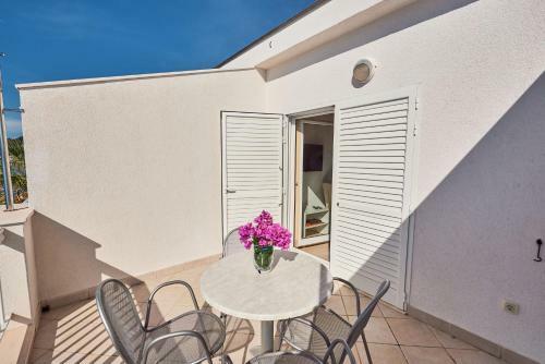 Repic Apartments