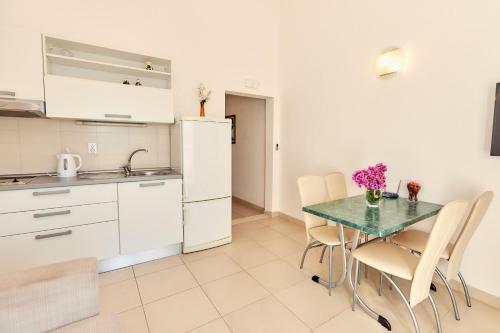 Repic Apartments