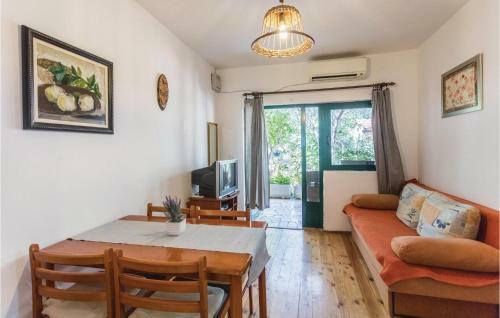 One-bedroom Apartment In Klek
