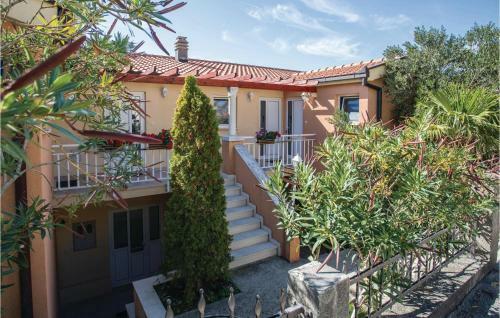 One-bedroom Apartment In Klek