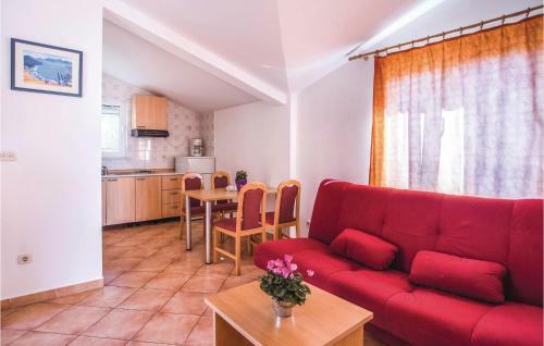 One-bedroom Apartment In Klek