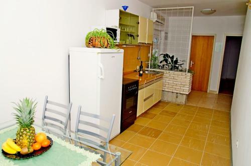 Apartments Mara