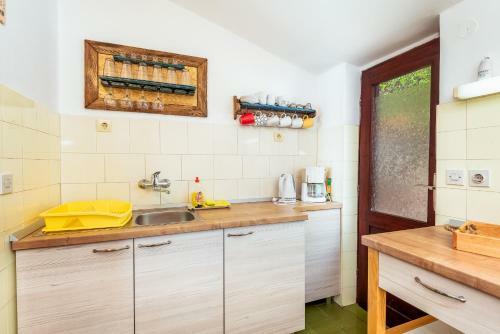 Holiday Home Gluscevic