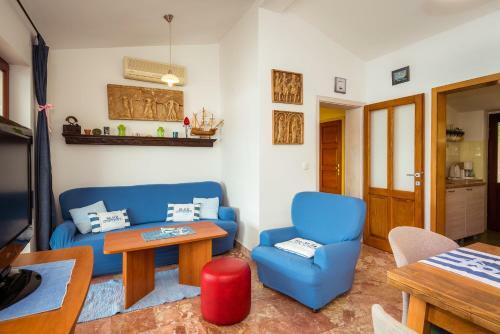 Holiday Home Gluscevic