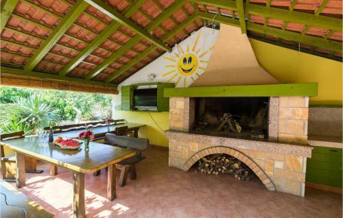 Holiday Home Klek 398