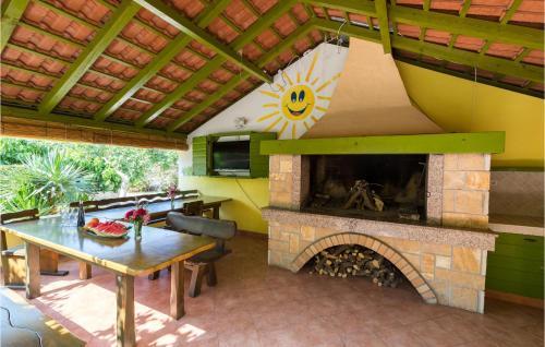 Holiday Home Klek 401