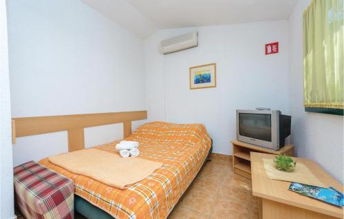Holiday Home Klek 401