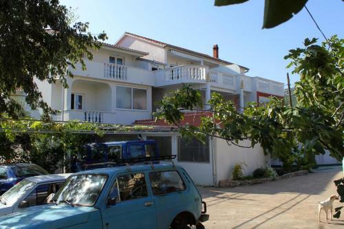 Hostal Apartments And Rooms With Parking Space Mrljane, Pasman - 299