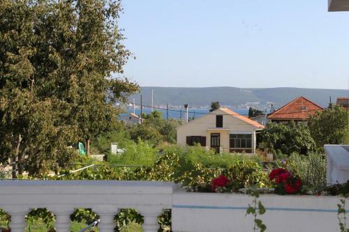 Hostal Apartments And Rooms With Parking Space Mrljane, Pasman - 299