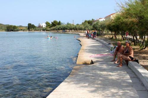 Hostal Apartments And Rooms With Parking Space Mrljane, Pasman - 299