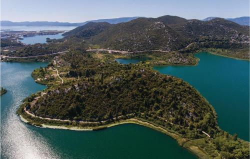 Apartment Bacinska Jezera With Lake View IX