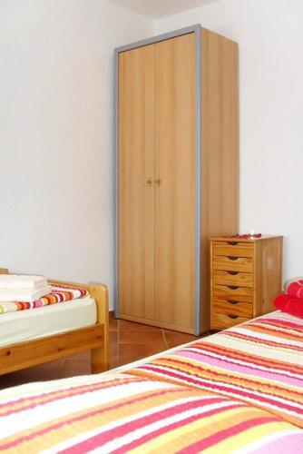 Apartments With A Parking Space Valbandon, Fazana - 2310