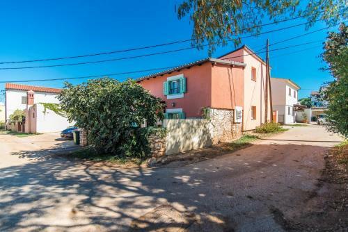 Pets Friendly Casa Gianni Valbandon