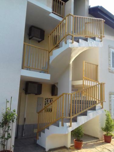 Apartments Dunja Hvar