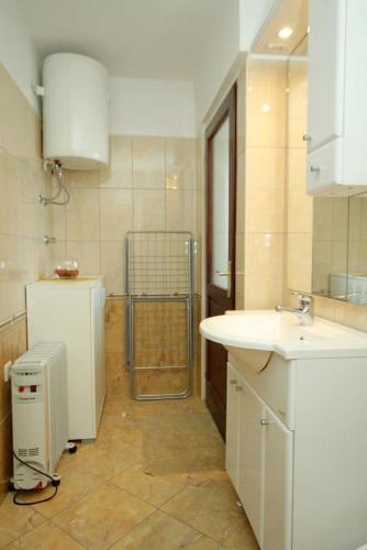 Apartments By The Sea Kustici, Pag - 6320