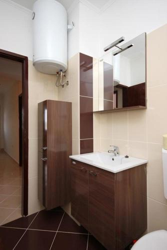 Apartments By The Sea Kustici, Pag - 6320