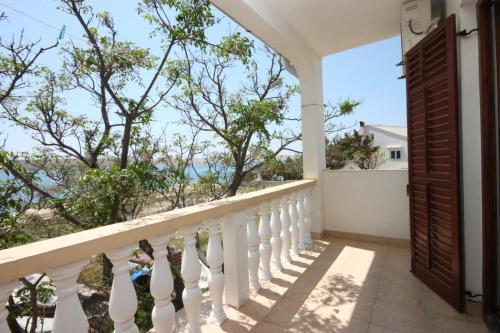 Apartments By The Sea Kustici, Pag - 6355