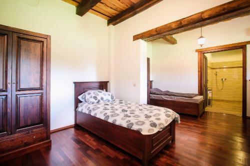 Hostal K?pince Vend�gh�z