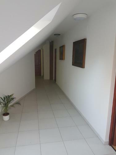 Hostal Tanyacs�rda Vend�gh�z
