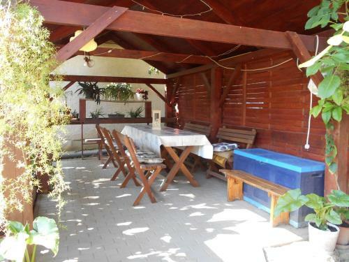 Apartment In Balatonbereny 18126