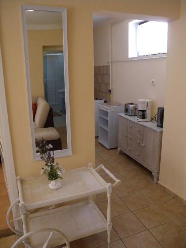 Apartment In Balatonbereny 18127