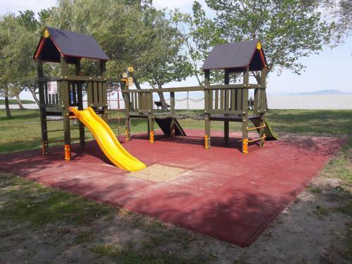 Holiday House / Ferienhaus Annamaria 80m From Beach