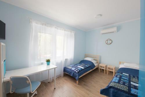 T�part Apartman And Home